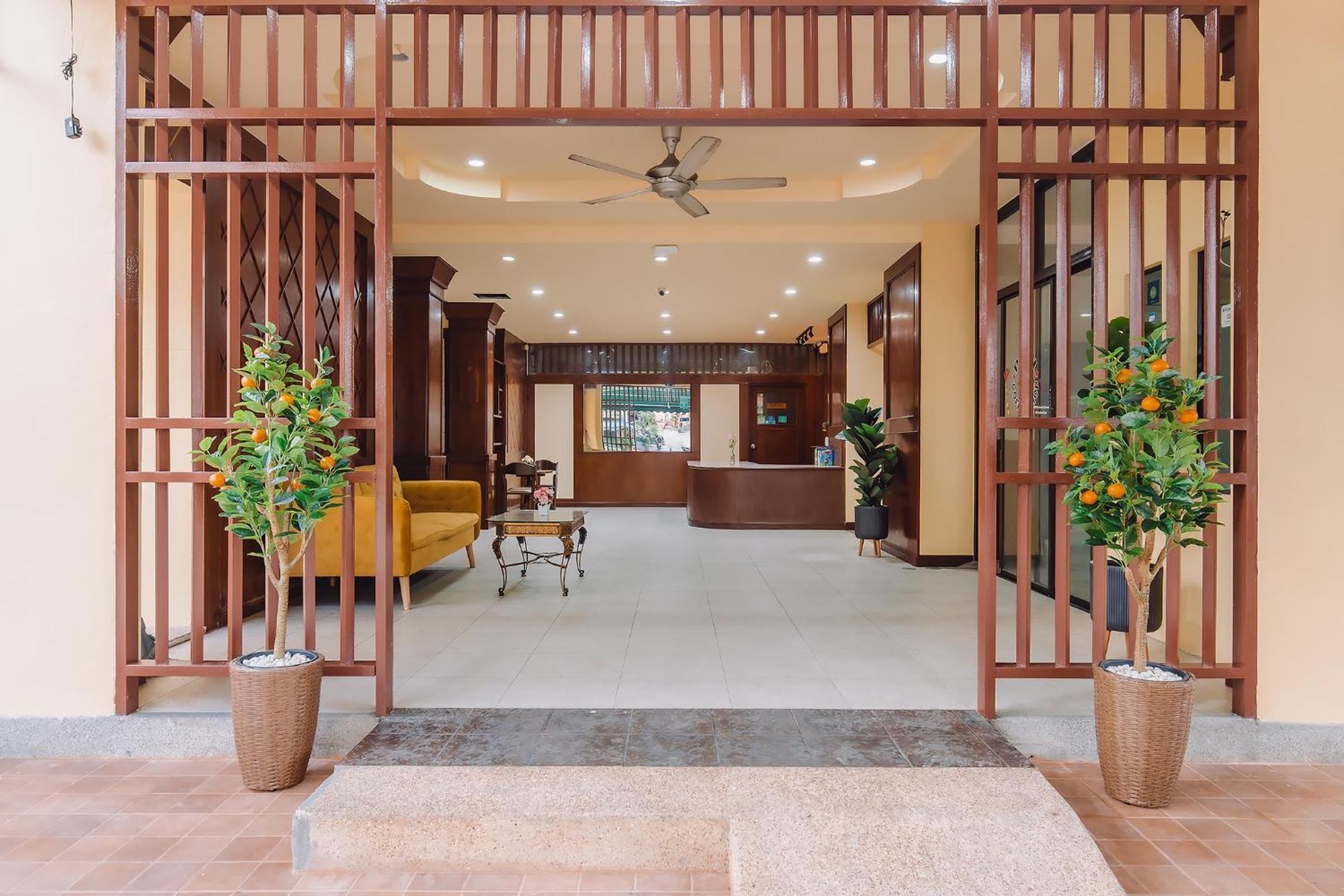 Bauman-Ville Hotel Patong Eksteriør billede